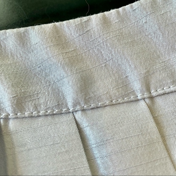 Urban Outfitters mini skort. Dress it up or down. - Picture 4 of 11